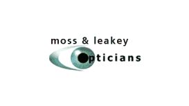 Moss & Leakey